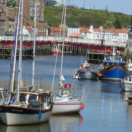 Stakesby House 3 * Whitby